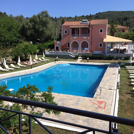 Regina Nina Otel Vasilátika Dış mekan fotoğraf
