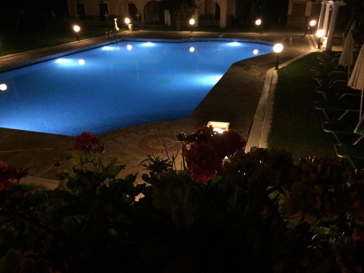 Regina Nina Otel Vasilátika Dış mekan fotoğraf