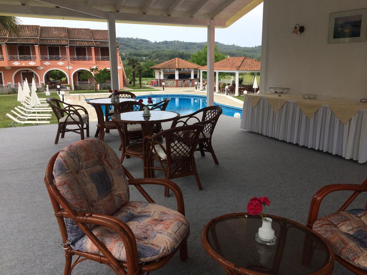 Regina Nina Otel Vasilátika Dış mekan fotoğraf