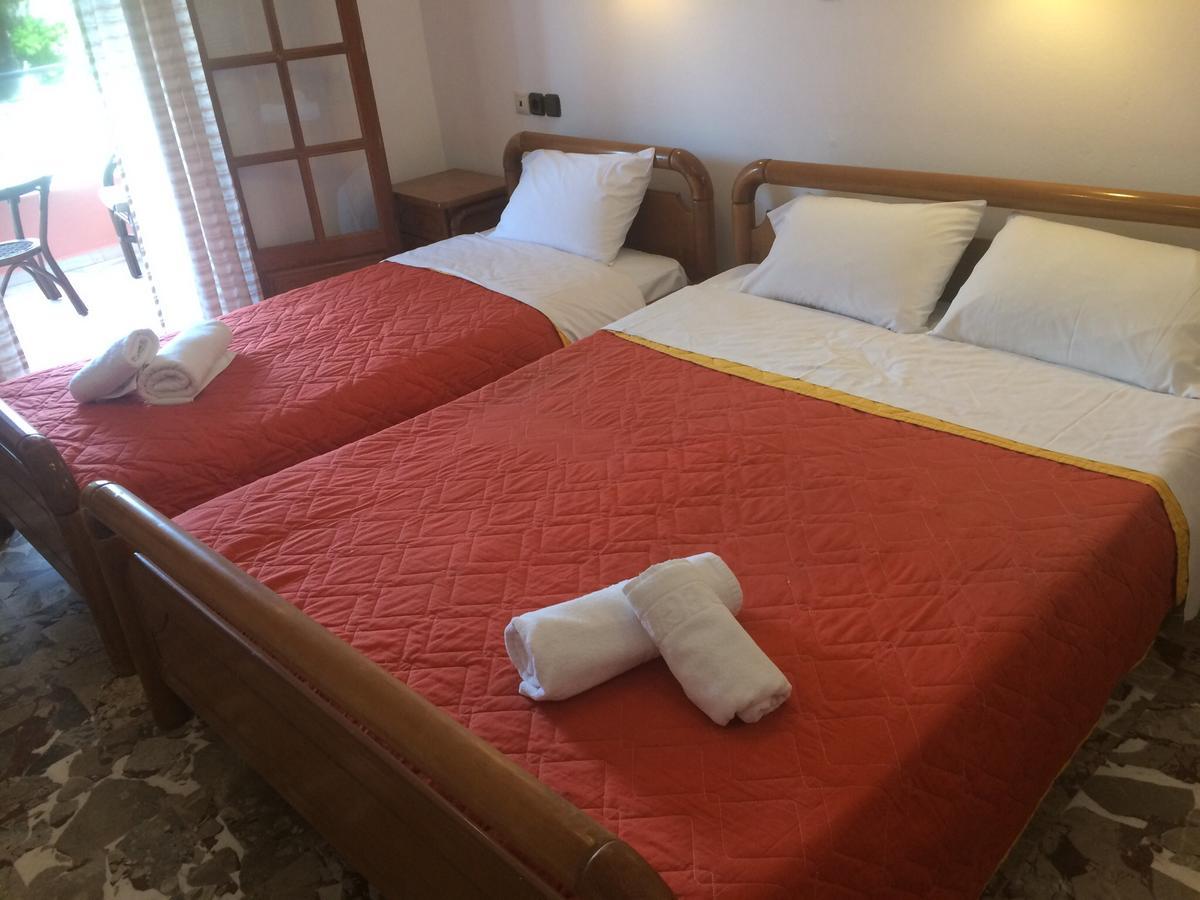 Regina Nina Otel Vasilátika Dış mekan fotoğraf